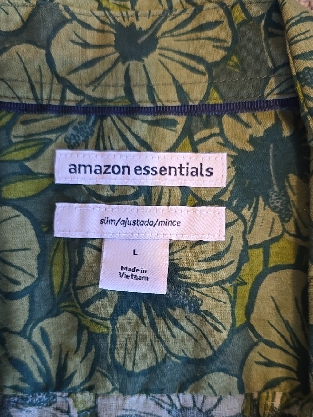 Amazon Essentials Green Floral Short-Sleeve Button-Down Shirt - Picture 2 of 8